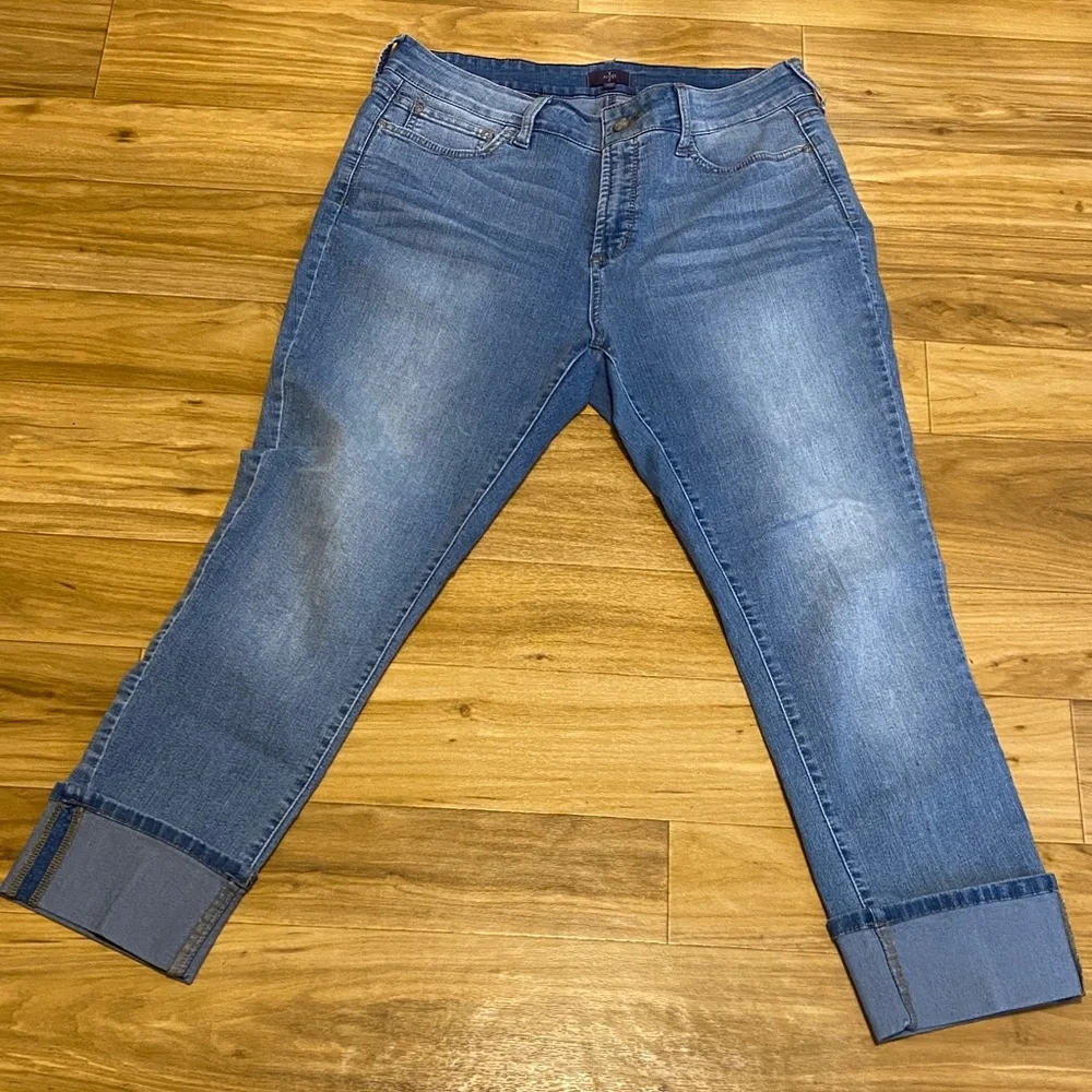 NYDJ (Not Your Daughter’s Jeans); size 14 & Crown&Ivy top - Picture 2 of 7